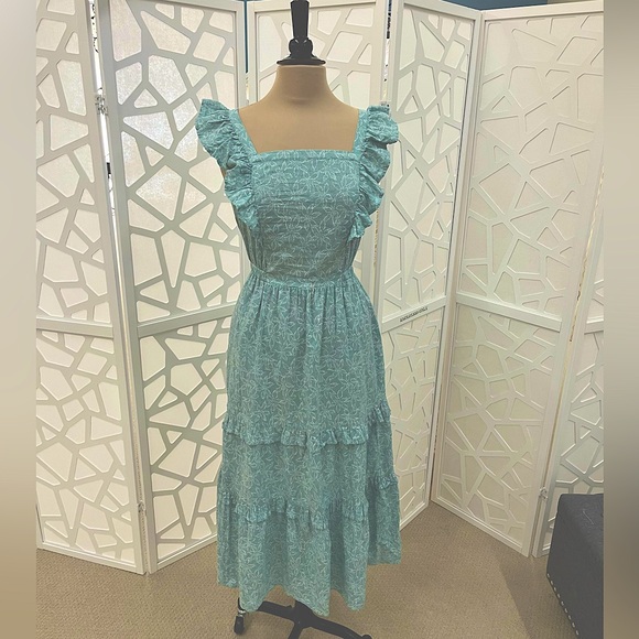 Universal Thread Dresses & Skirts - Universal Thread Maxi Dress